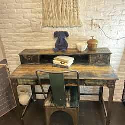 🟤 Industrial Rustic Writing Desk with Hutch