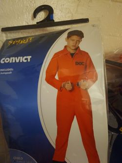 Custom prisioner