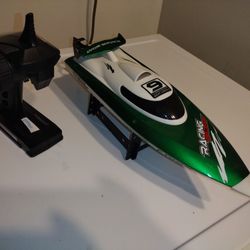 High Speed Self Righting Speed Boat