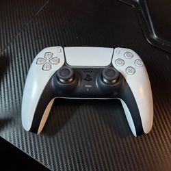 Brand new PS5 controller