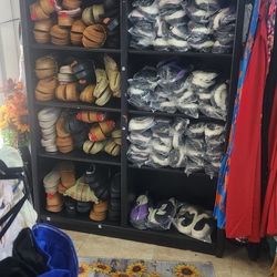 Slippers And Sandals 