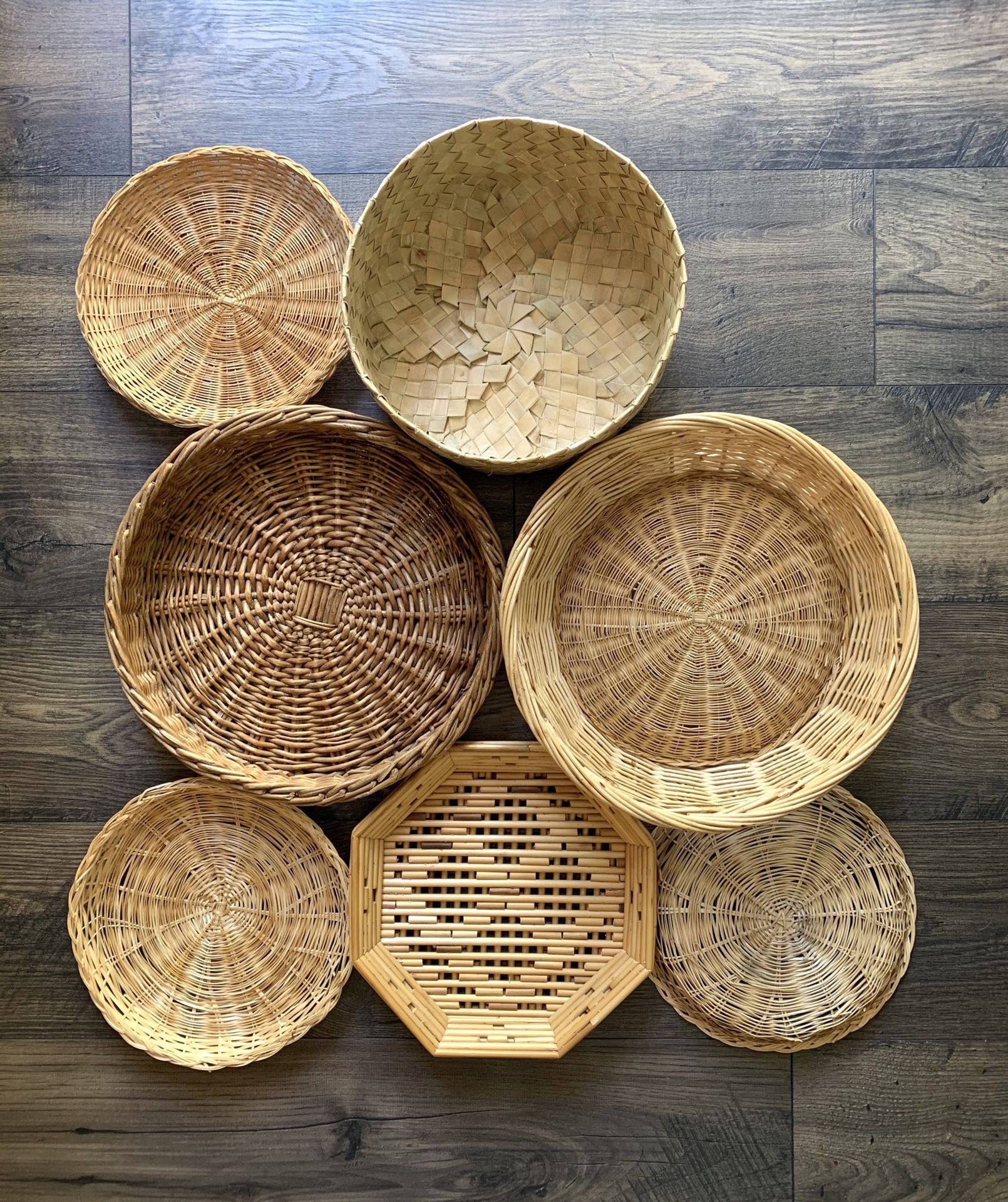 • 7x wicker rattan woven baskets wall hanging boho •