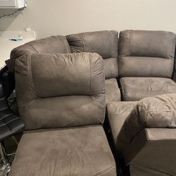 Sectional/couch