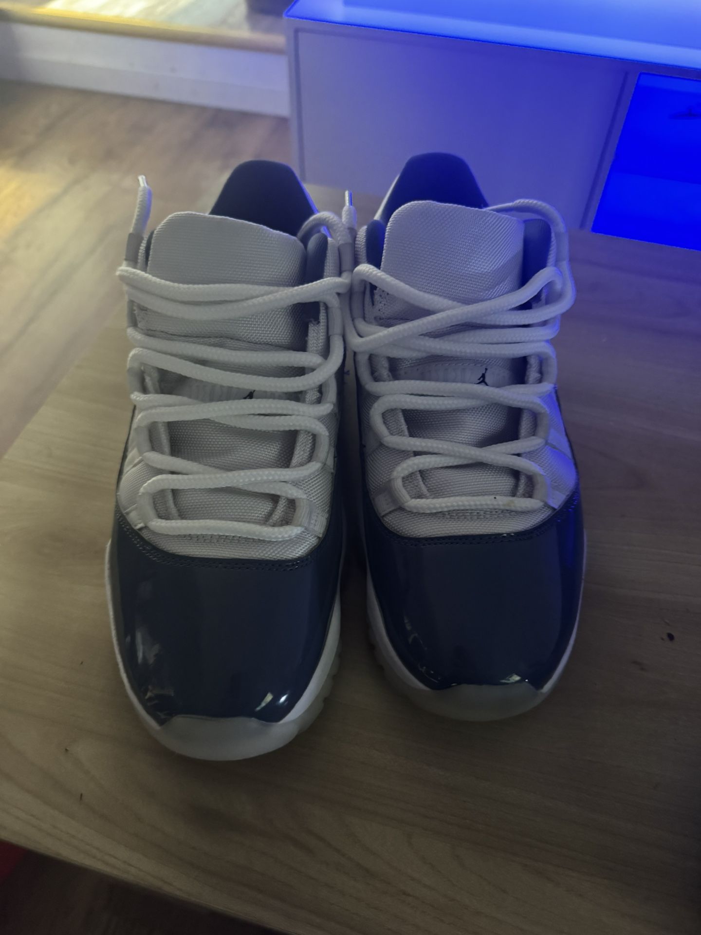 Jordan 11 Defused Blue 
