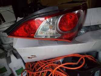 2010 Genesis Coupe Tail Light