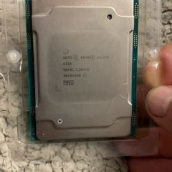 CPU Intel Xeon Silver 4210