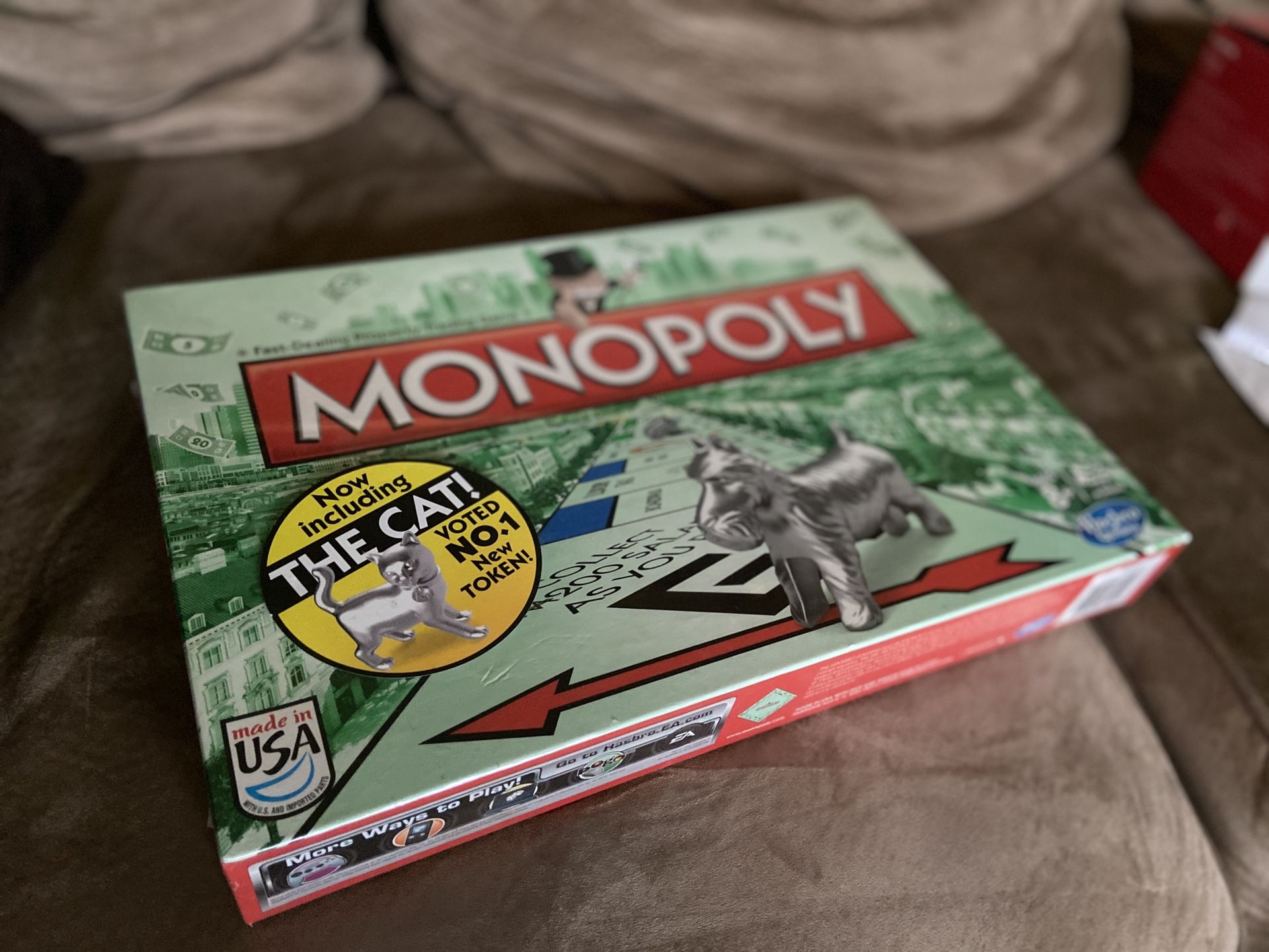 (Unopened) Monopoly w/cat token