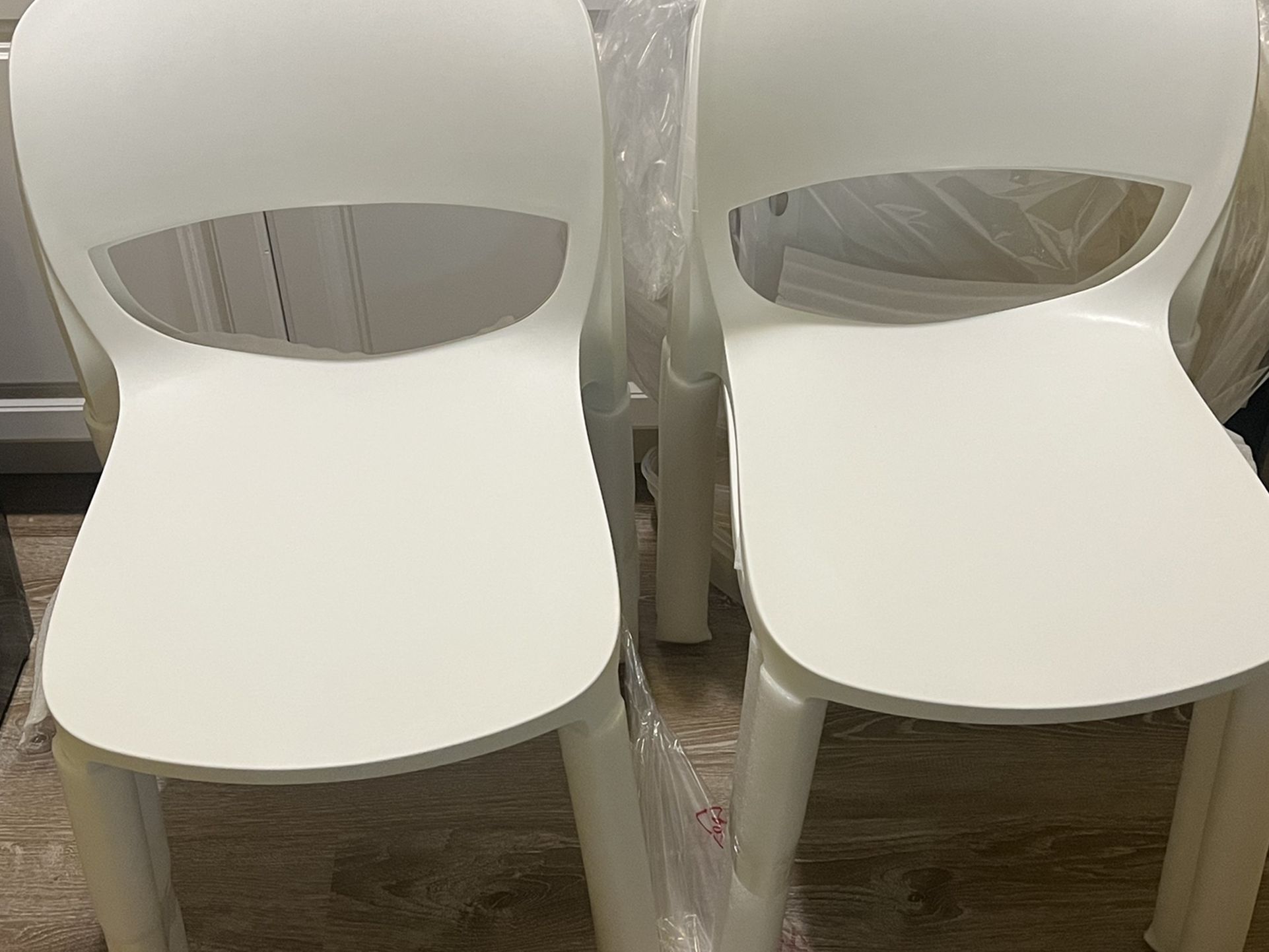 Brand New Lorell Stacking Indoor/Outdoor Commercial Quality Polypropylene Chairs