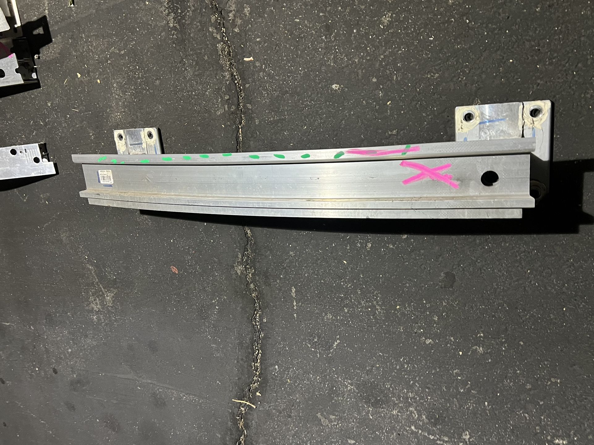 2019-2021 W167 GLE300 MERCEDES BENZ GLE CLASS REAR REINFORCEMENT BAR OEM