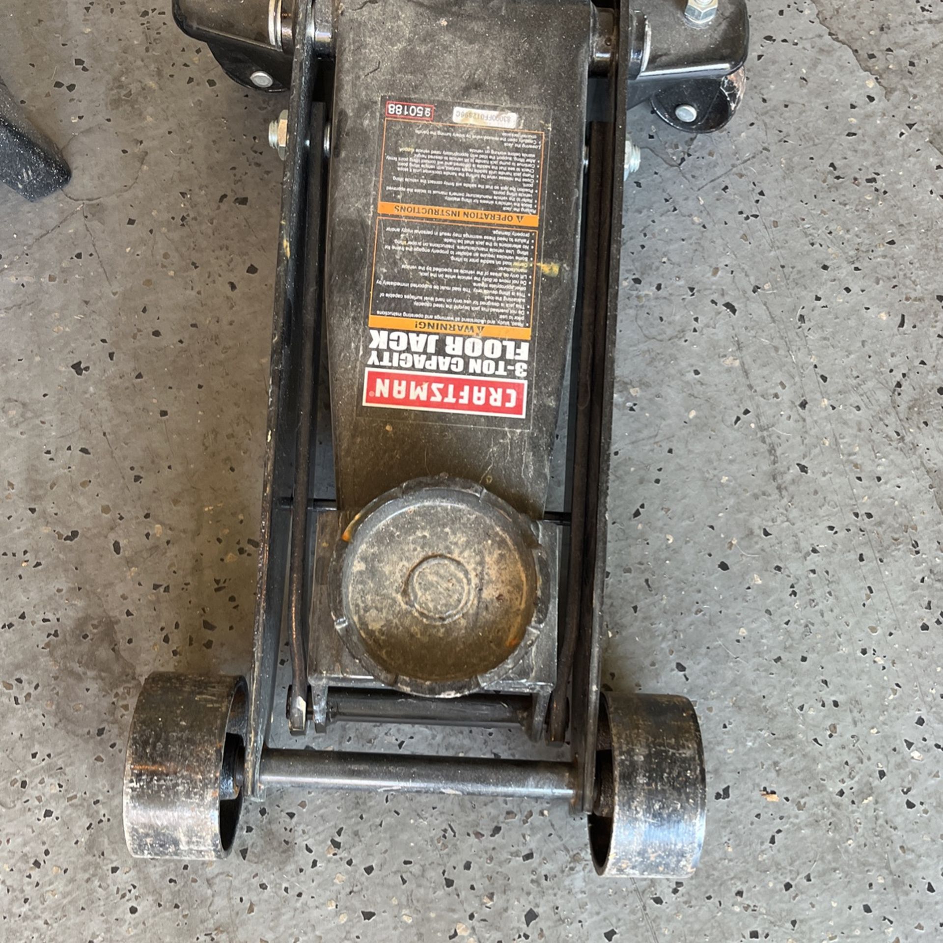 3 Ton Floor Jack With 3 Ton Jack Stands for Sale in Las Vegas, NV OfferUp