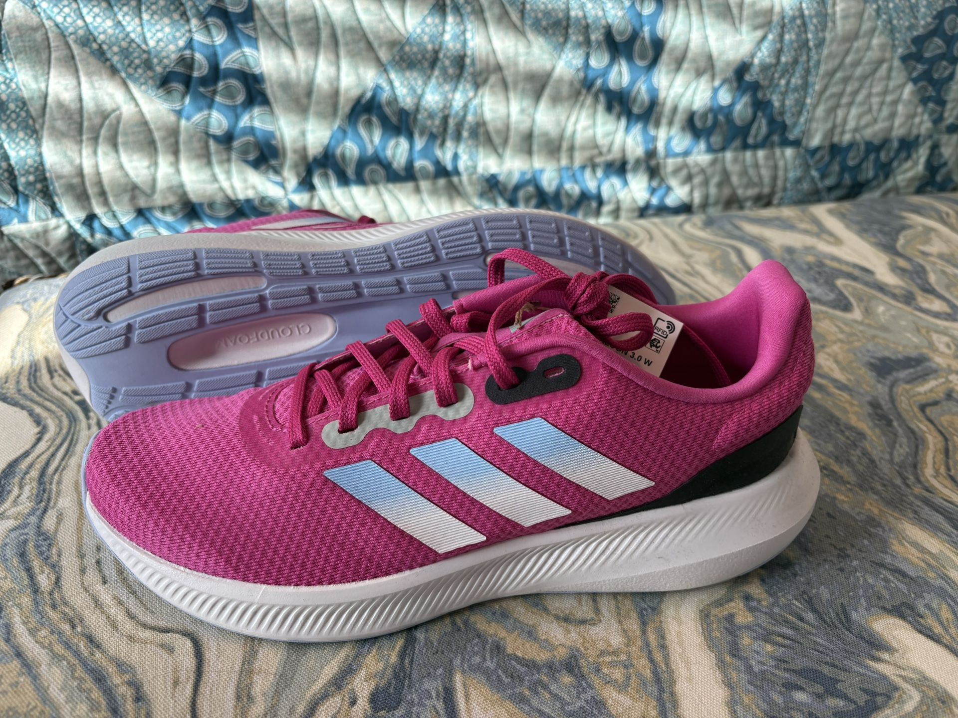 Adidas Women’s 9.5 Hot Pink Running Shoes NWT