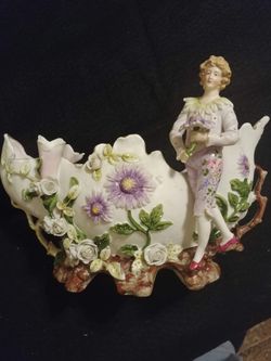 Estate Purchased Capodimonte Porceline