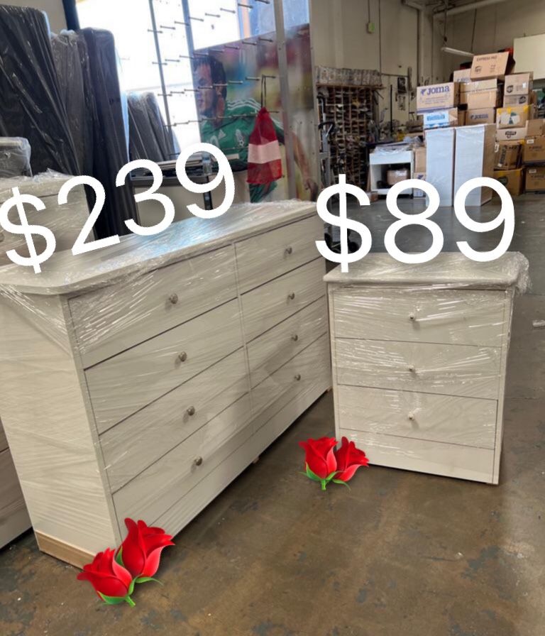 8 Drawer Dresser With Nightstand 