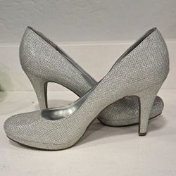 Silver Sparkling Heels Size 8.5