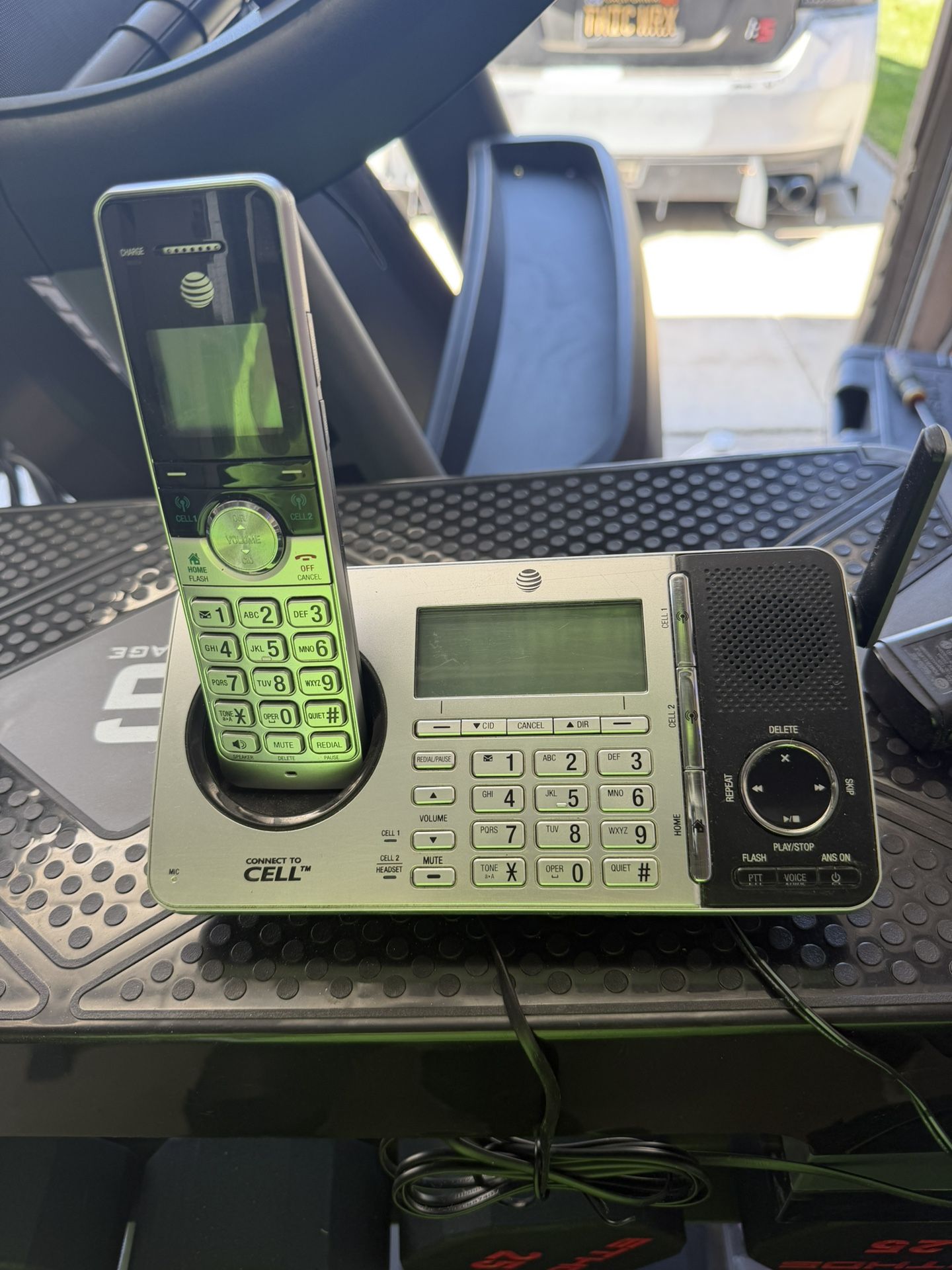 AT&T Handset DECT 6.0 Cordless Home Phone with Bluetooth, Answering System, Smart Call Blocker, Extended range,2" Backlit Screen, Lighted Keypad wit