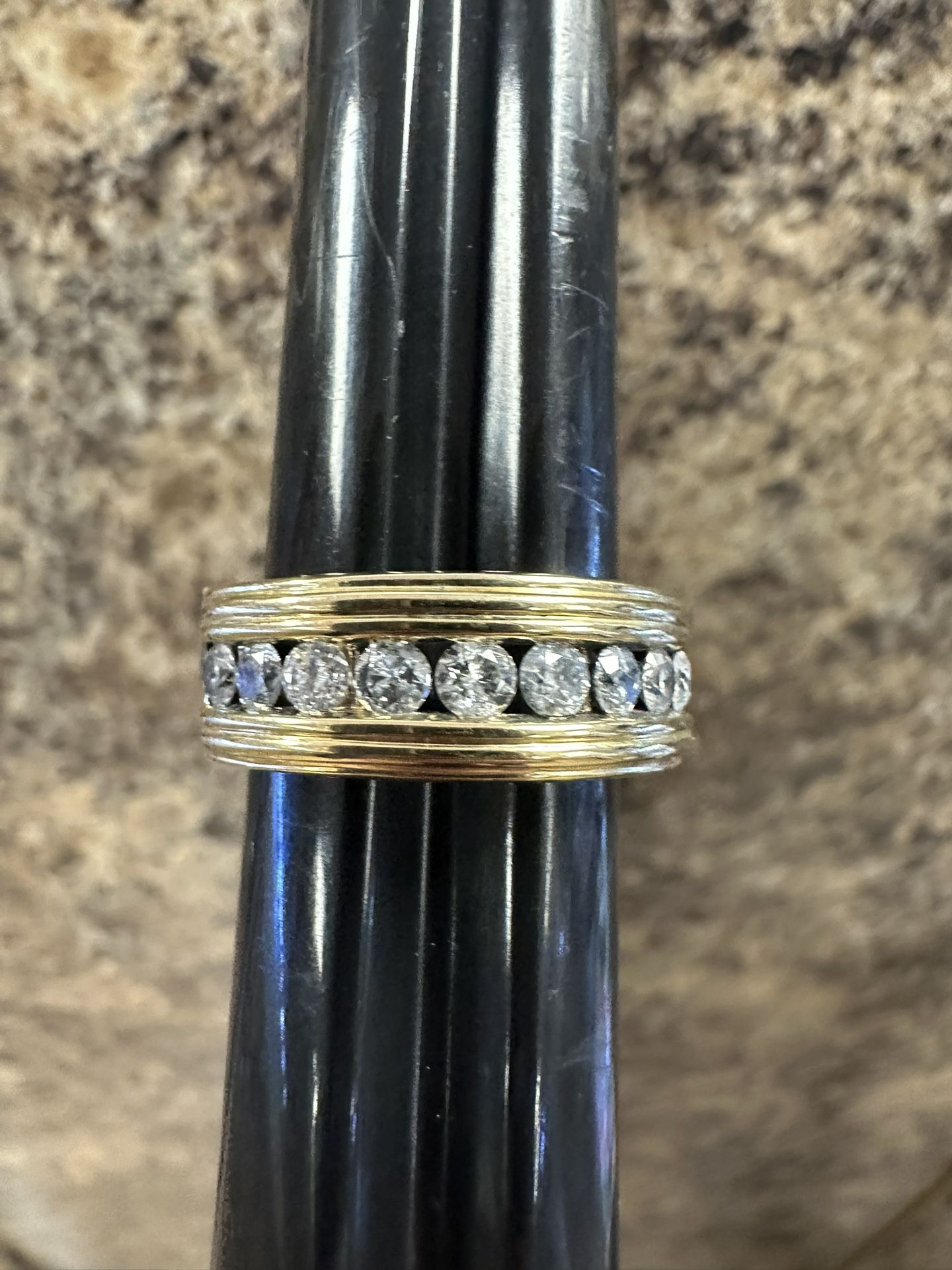 10k Wedding Band Size 9