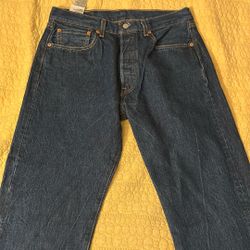 2 Pair Of 501’s Levi’s Size W 34 L 32