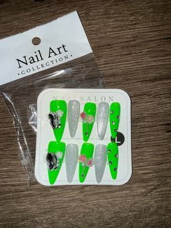 Press on nail set