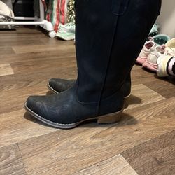 Black Cowgirl Boots