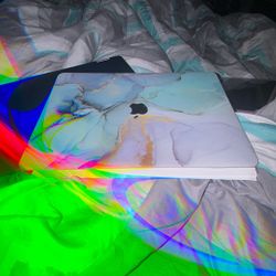 Mac Book 