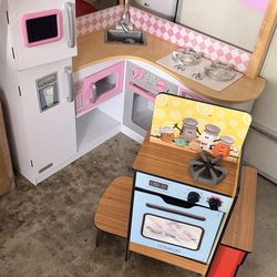 Kids play kitchen