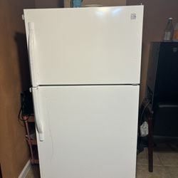 Refrigerator. Kenmore Work Great. Like New. Price Firm 