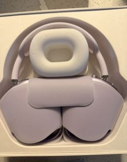 Purple AirPod Max