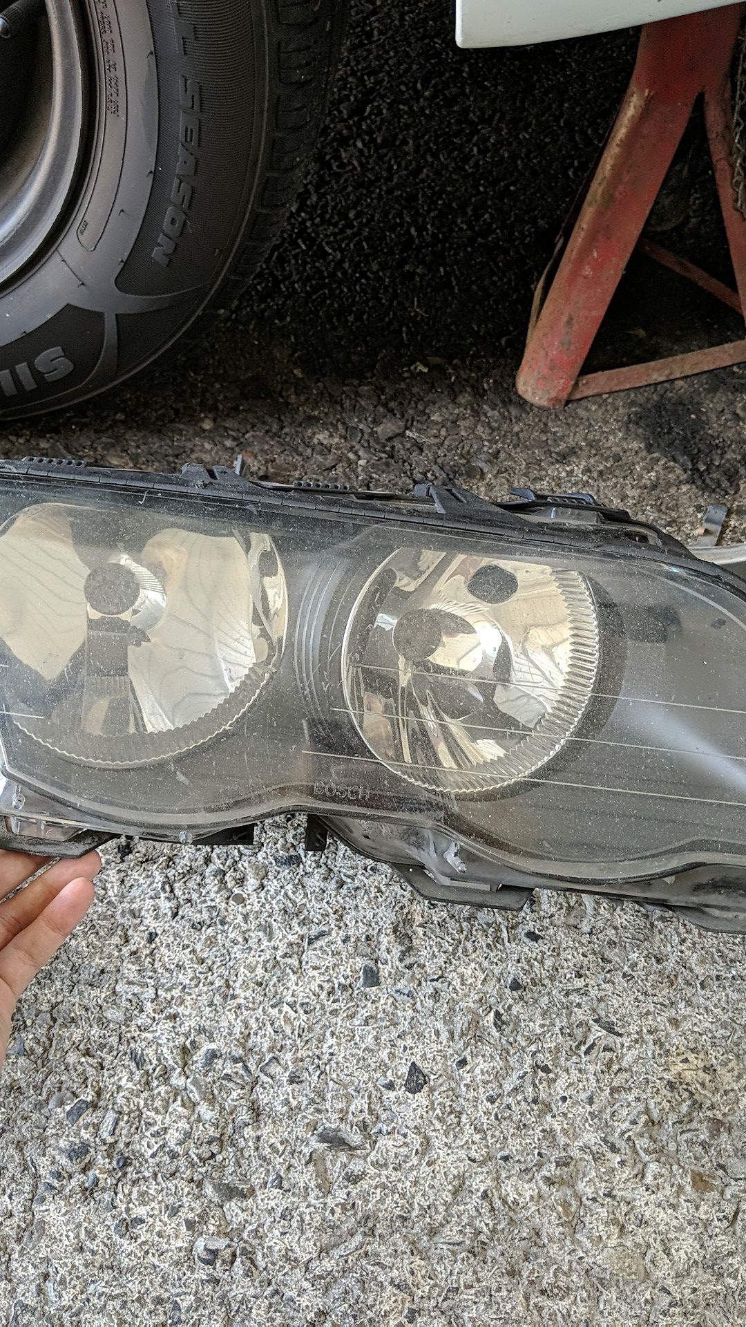 BMW E46 Headlight Assembly