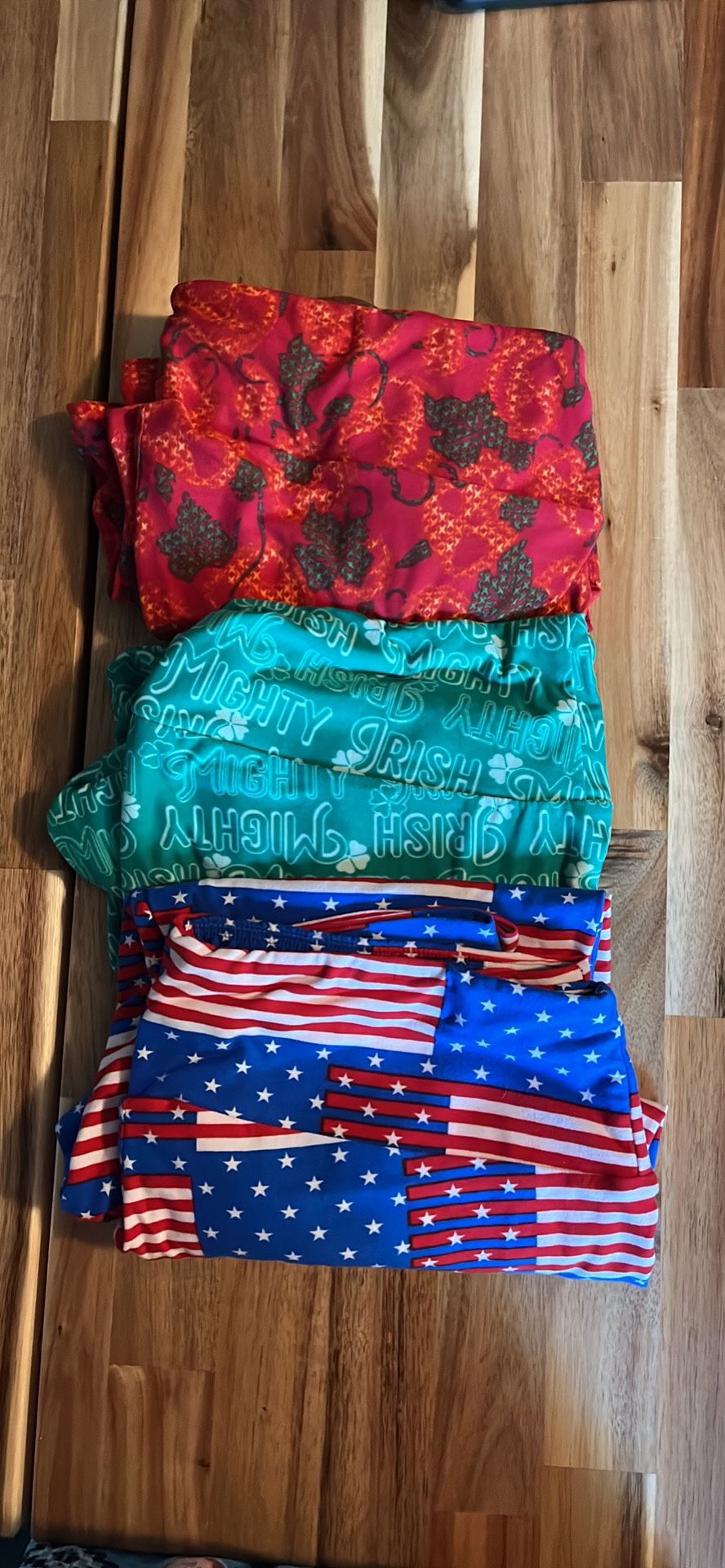 Holiday Pack Of Leggings LulaRoe