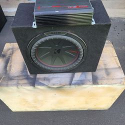 UNA BOCINA Y AMPLIFIER 