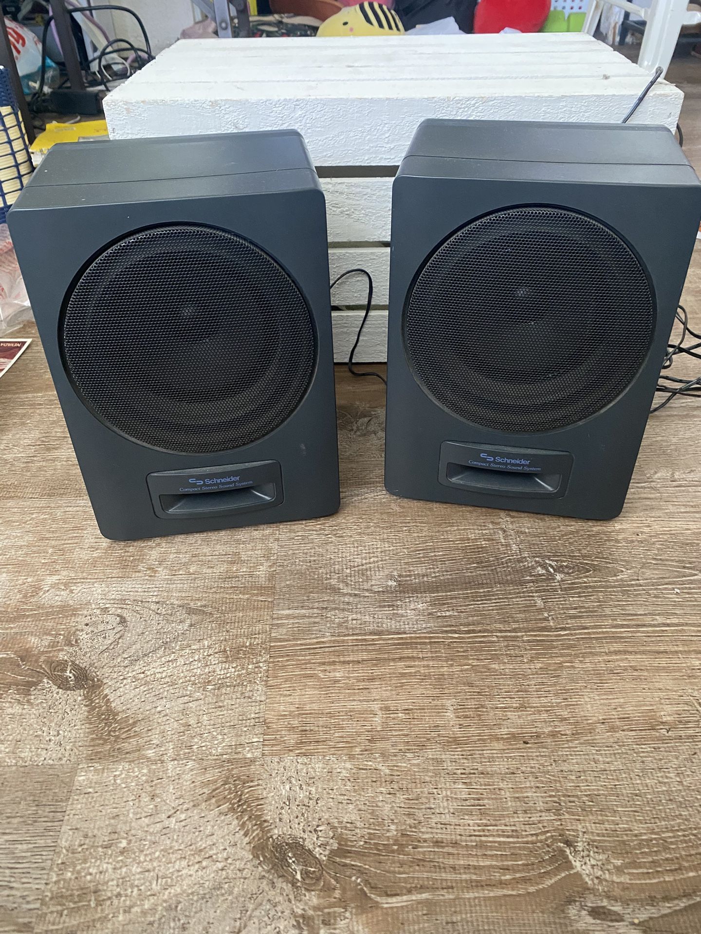Schneider Compact Stereo Sound System Speakers
