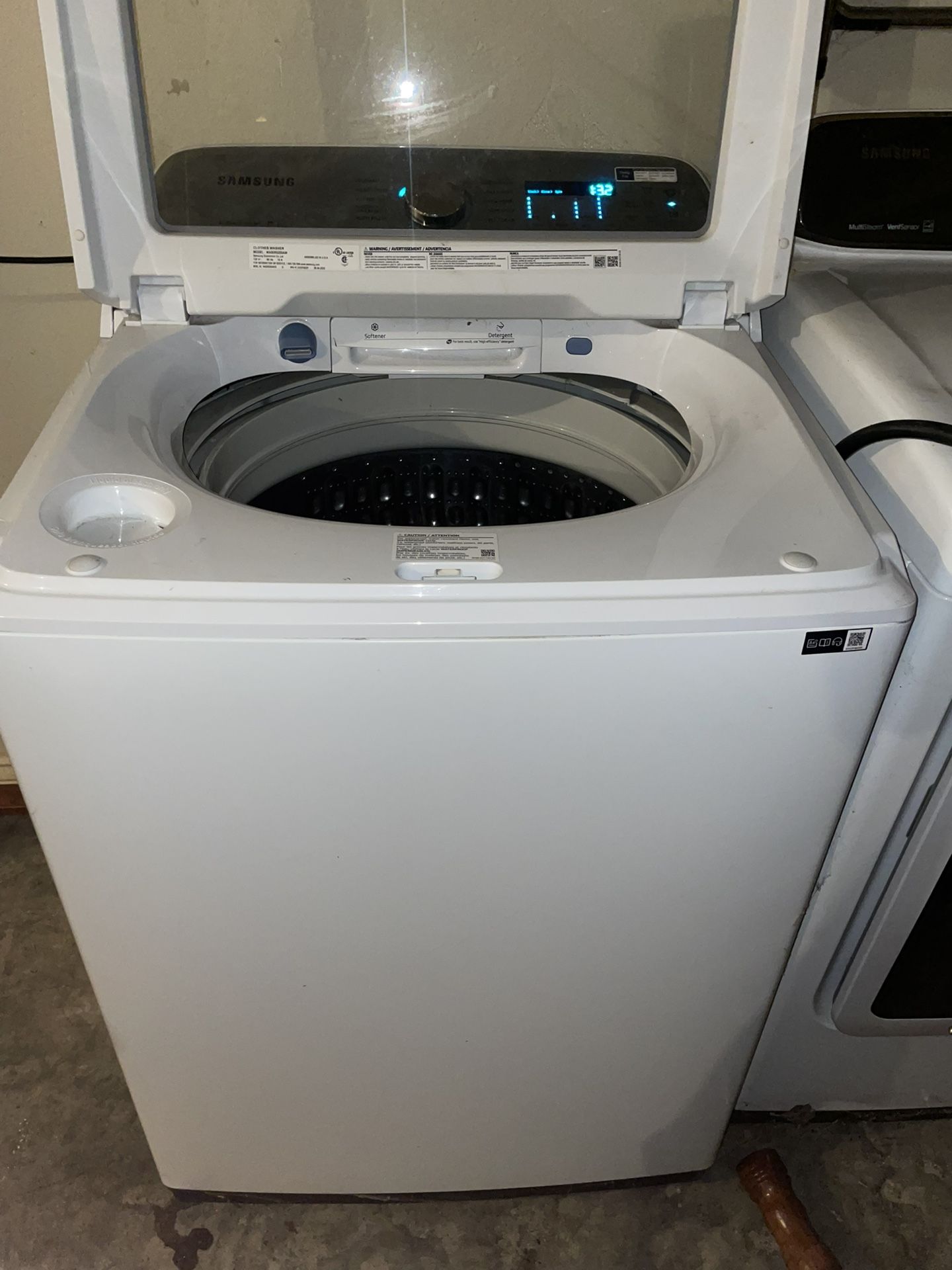Samsung Washer Like New