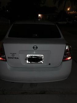 Nissan Sentra trunk