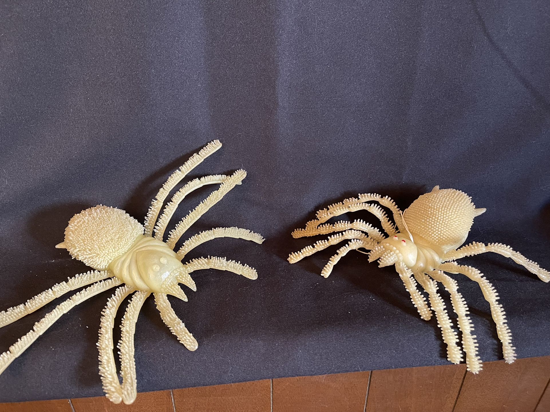Rubber Tarantula Large Hanging Squeaky Toy Spider Glow in the Dark