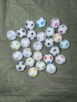 26 Callaway limited edition golf balls