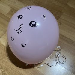 8 Years Old Little Girl Balloon Paint