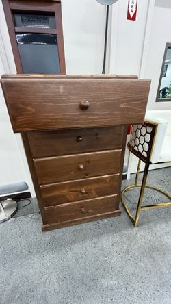 5 DRAWERS CHEST