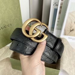 GUCCI GOLD PRINT BELT
