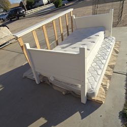 Twin Bed With Two Matresses