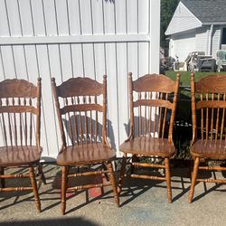 Set Of 4 Solid Wood Dining Chairs 