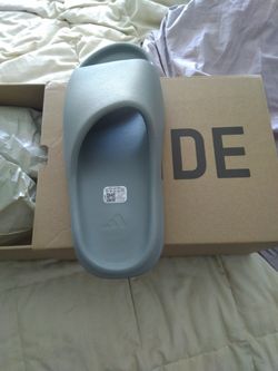 Yeezy Slide Salt