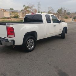 2011 GMC Sierra