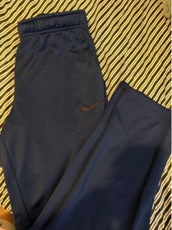 Medium Nike sweats