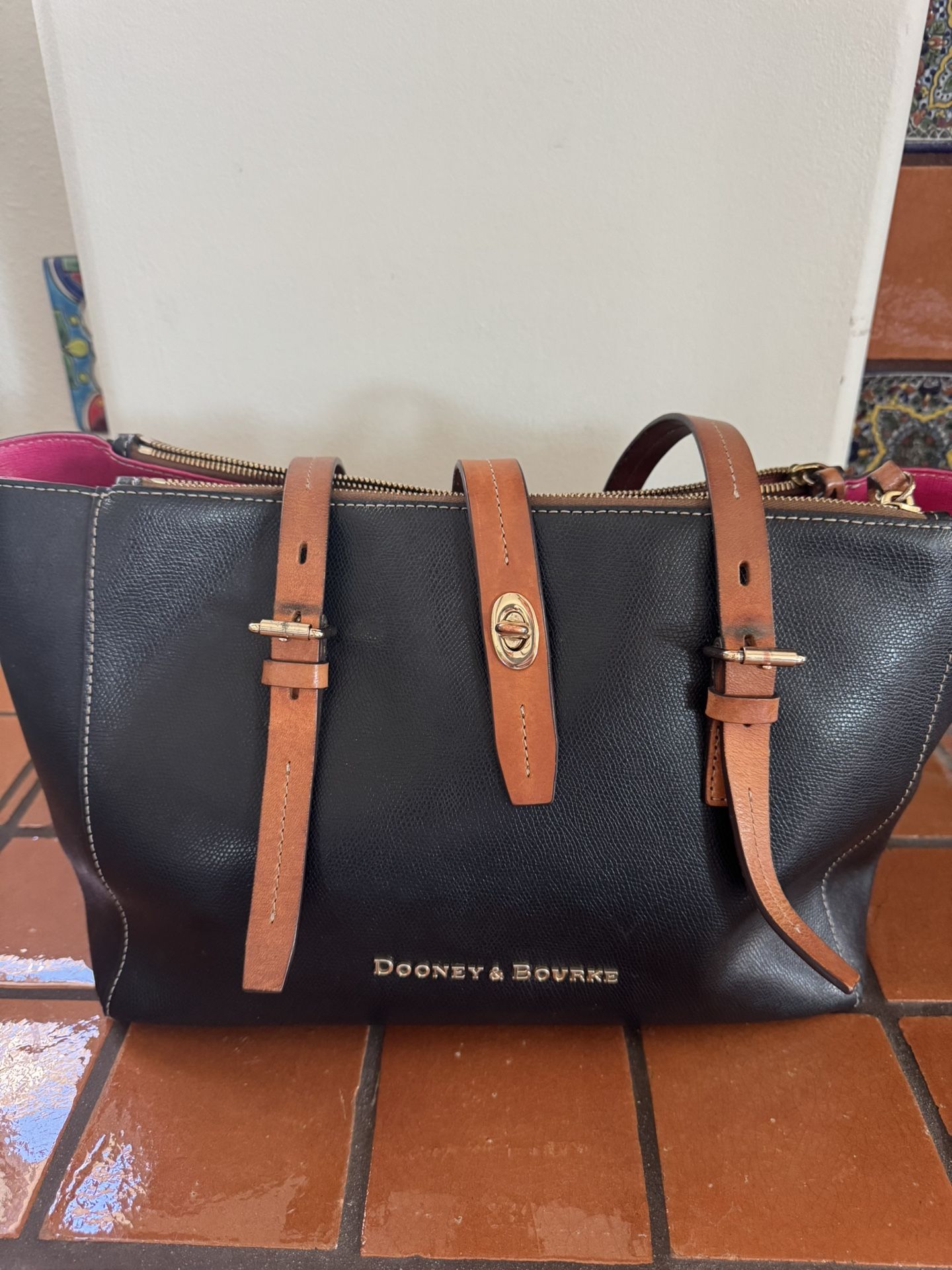 Dooney And Bourke Black Tote Bag With Matching Wallet