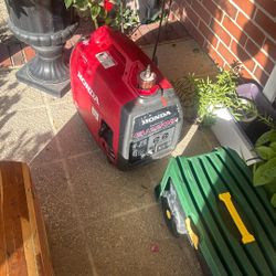 Honda Eu2200i Companion