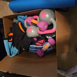 BOX OF MISCELLANEOUS EXERCISE EQUIP. 
