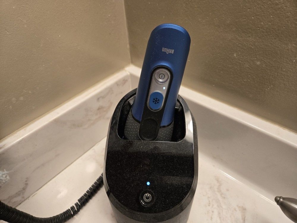 Braun Cool Tech Shaver