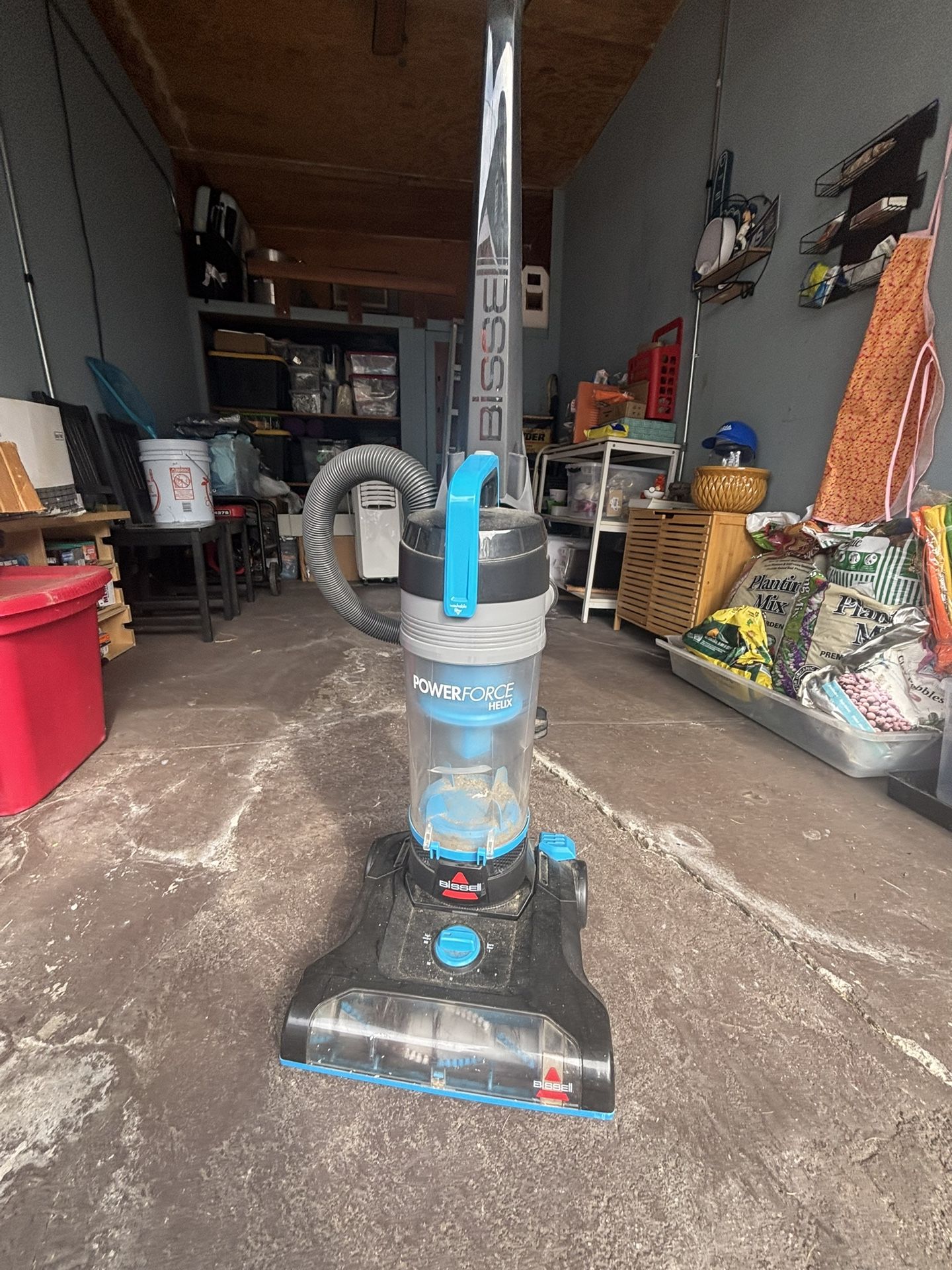 Bissell Powerforce Vacuum