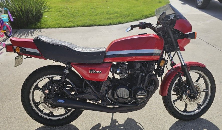 1982 Kawasaki KZ750-R1 GPz750