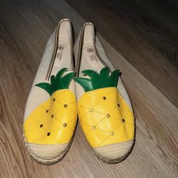 Pineapple Sneakers 